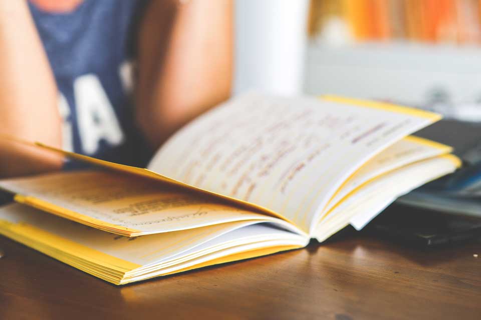 Contoh Cerita Liburan Sekolah di Masa Pandemi Universitas123