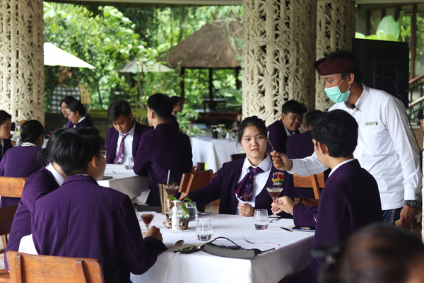 hotel management pib